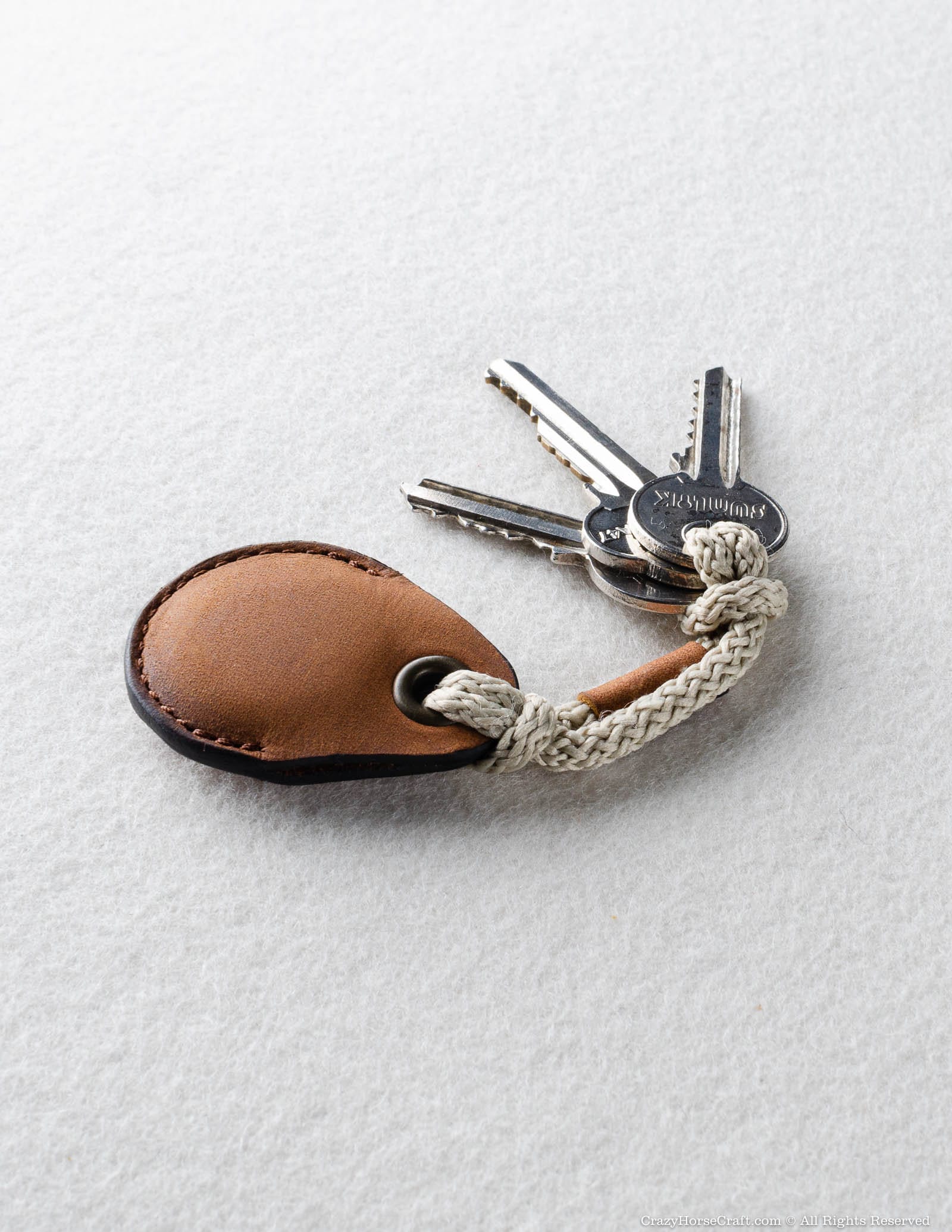 Estuche con etiquetas de cuero marrón llavero marrón italiano vegetal curtido cuero - Imagen 3 de 19