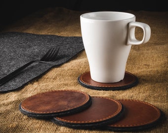 Vegetable tanned leather coasters set, Crazy Horse Leather, wool felt Handcrafted round coaster personalized, Cup Coasters gift for men