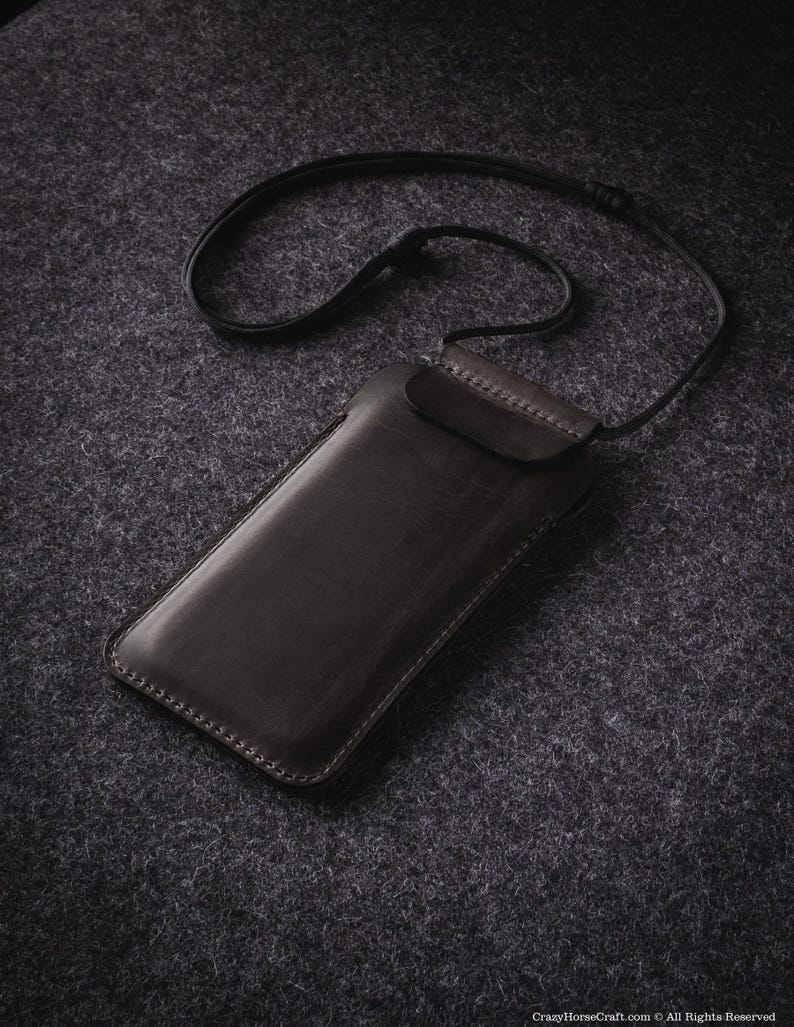 Necklace leather iPhone case personalized slim crossbody sleeve holder gift for him phone strap Crazy Horse iPhone 17 Pro Max Air 16 Plus 15 Carbon Black