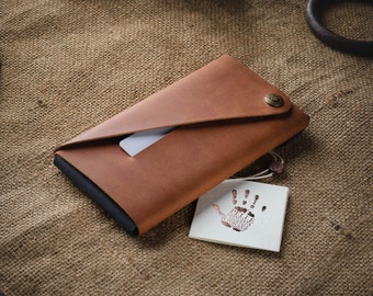 iPhone 14 Plus case / wallet, iPhone 14 sleeve / cardholder, brown Crazy Horse leather, minimalist iPhone 14 / 13 Pro Max cover, unique gift