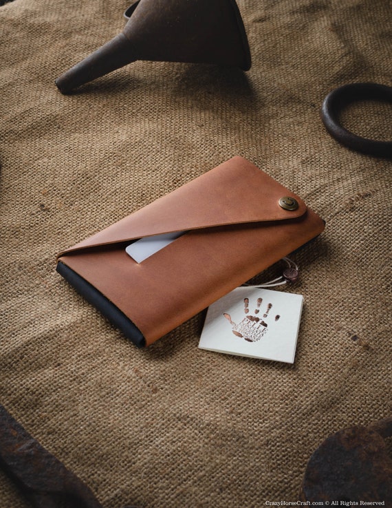 iPhone 14 Plus case / wallet, iPhone 14 sleeve / cardholder, brown Crazy Horse leather, minimalist iPhone 14 / 13 Pro Max cover, unique gift
