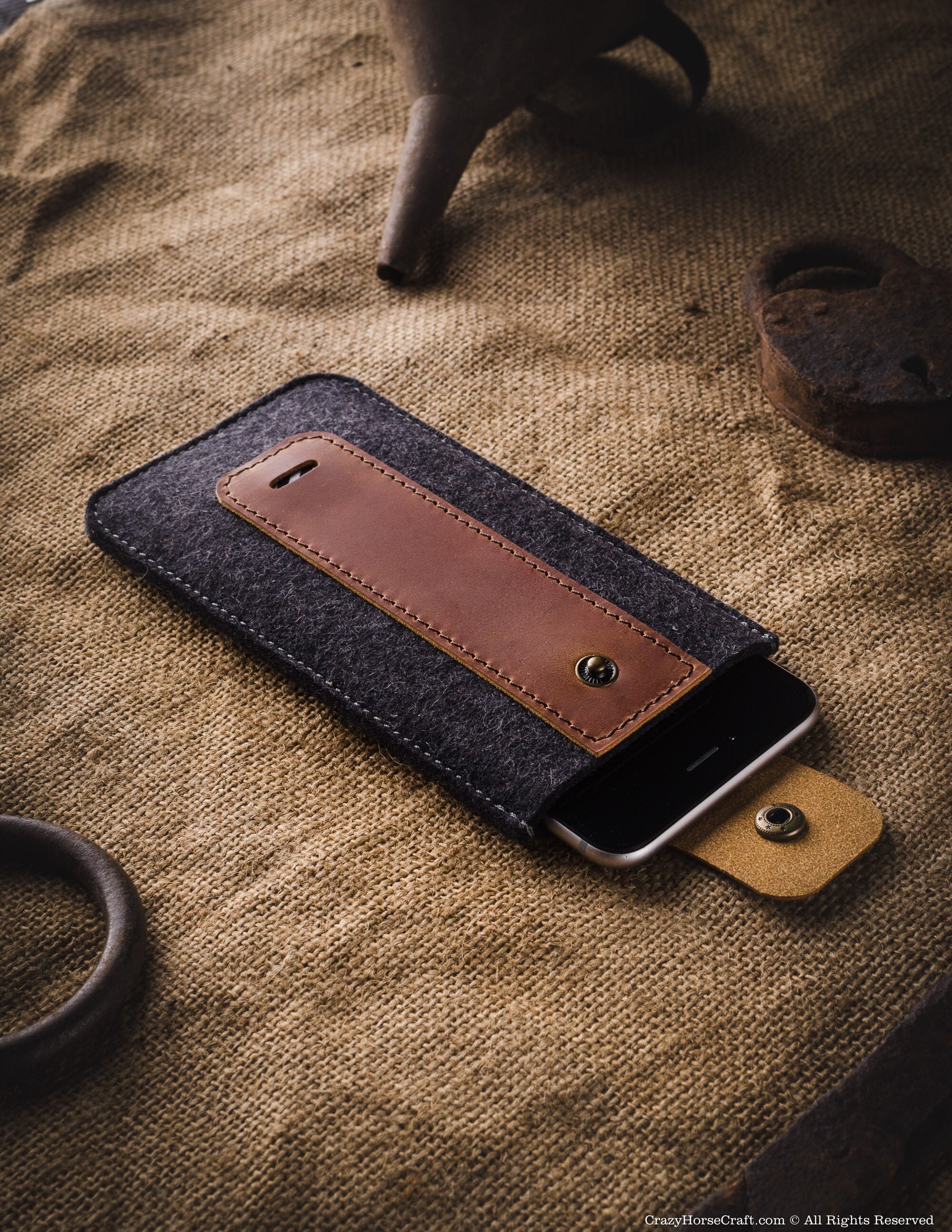 Funda iPhone 11 100 % lana fieltro genuino cuero italiano iPhone 11 Pro Max - Imagen 2 de 191