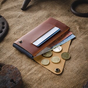 iPhone 14 Plus case / wallet, iPhone 14 sleeve / cardholder, brown Crazy Horse leather, minimalist iPhone 14 / 13 Pro Max cover, unique gift bild 5
