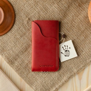 Leder iPhone 15 Pro Max Hülle / Hülle mit Kartenfach Brieftasche / Kartenhalter Italian Red Crazy Horse Leder iPhone 15+, 14 Pro, 14 case
