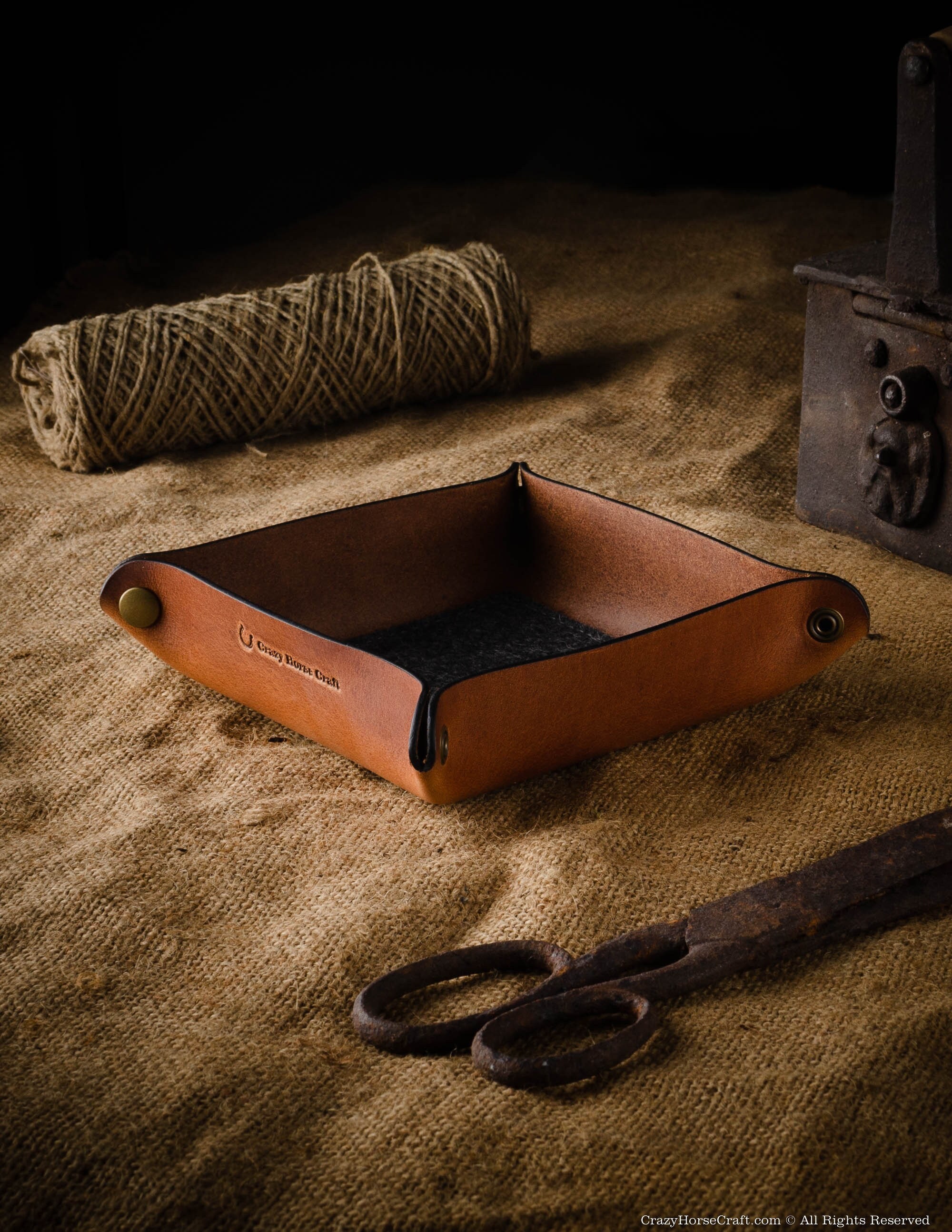 Veg Tanned Leather Valet Tray Desk Organizer Vanity Tray Leather Handcrafted - Picture 2 of 16