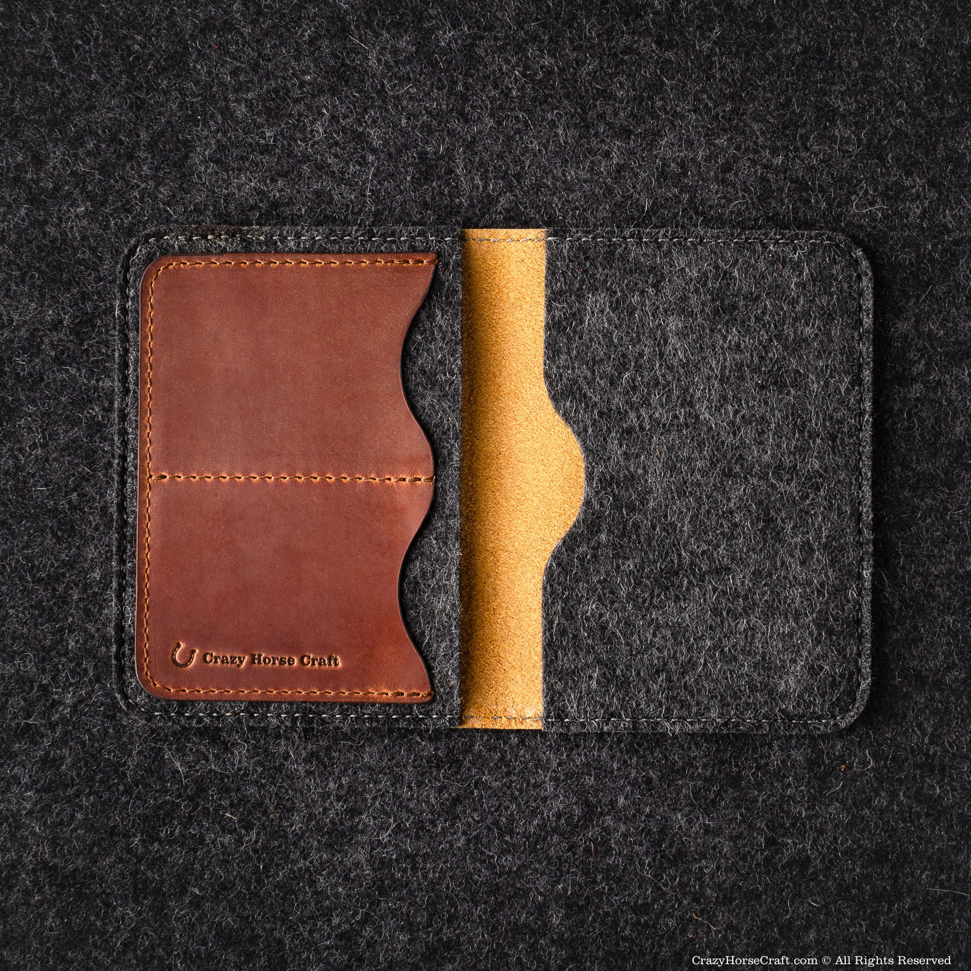 Funda tipo billetera de pasaporte con soporte de viaje vegetal curtido cuero italiano fieltro - Imagen 5 de 16