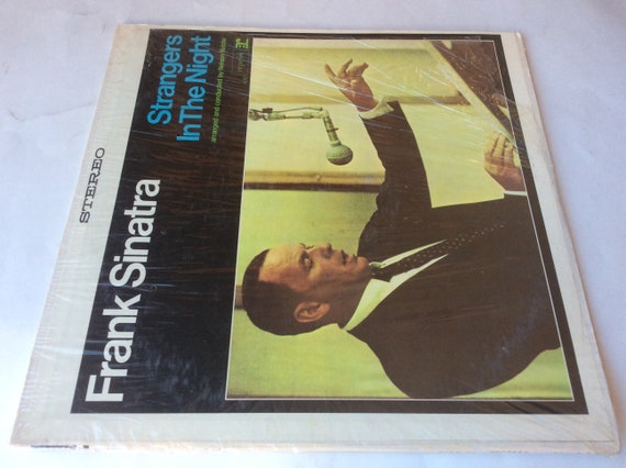 Frank Sinatra STRANGERS IN THE NIGHT (1966) Reprise FS-1017 Stereo Vinyl  Record