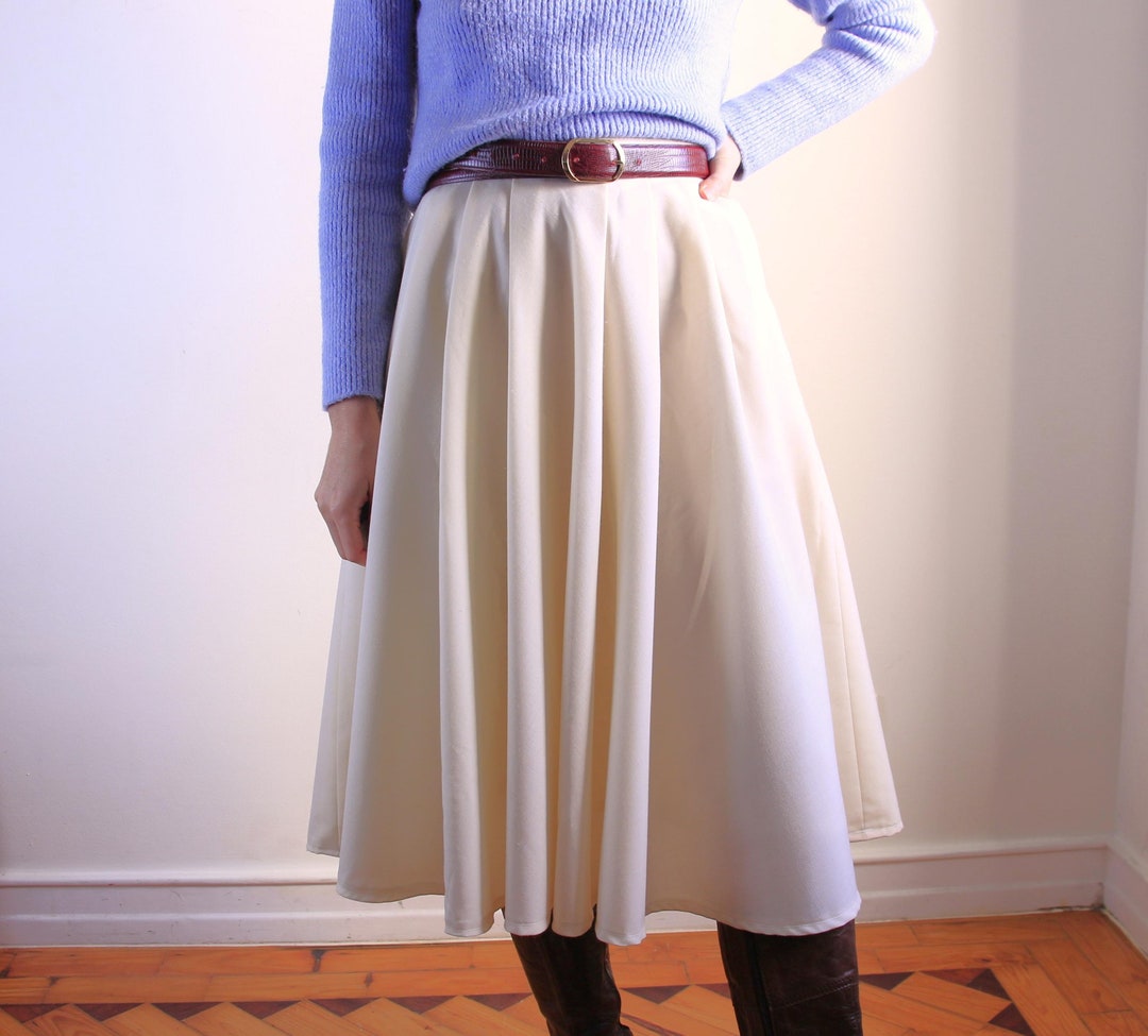 A Line Skirt in White/Wine Stripe