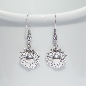 Antiqued sterling silver sunflower earrings