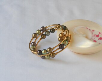 Swarovski green/brown crystal pearl memory wire bracelet