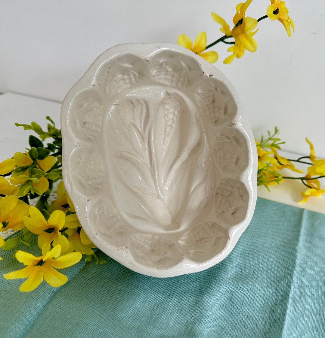 Antique Ironstone Pudding Mold Bowl Creamy White Thistle Pattern