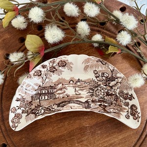 Vintage Clarice Cliff Tonquin Bone Dish: Royal Staffordshire Transferware, 1940s England