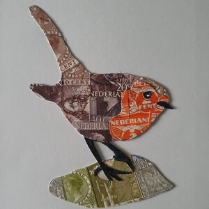 Envío gratuito - ROBIN / Erithacus rubecula - Collage único de pájaros hecho a mano a partir de sellos postales usados; Formato : A6 - 4,1 x 5,8 pulgadas