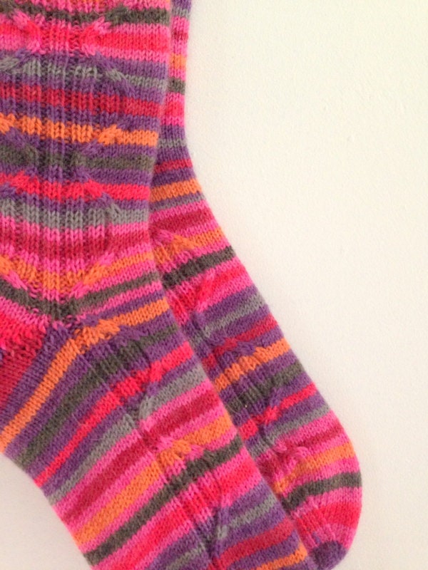 KNITTING PATTERN, PDF, Sweet Onions Socks, Advanced Beginner, Fingering