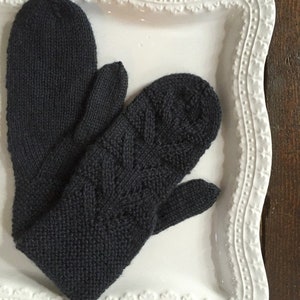 KNITTING PATTERN PDF, Mercury Mittens, Garter stitch, Beginner level, Worsted Weight