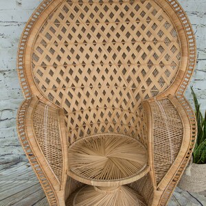 Vintage Rattan Cobra Style Chair/ Fan Back Chair/ Peacock Chair