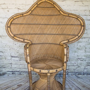Vintage Wicker Peacock Chair/ Rare Shape!!! Perfect Vintage Condition!