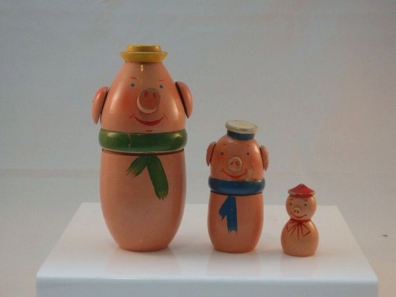 pig nesting dolls