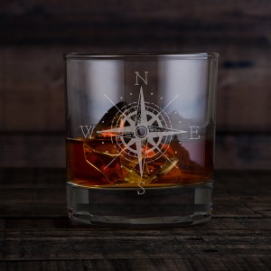 Brújula de cristal de roca, juego de 2 o 4, cristal antiguo, vasos grabados con láser