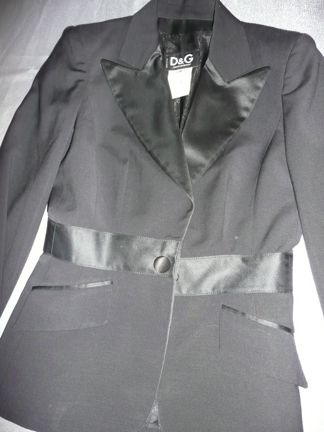 black blazer size 24