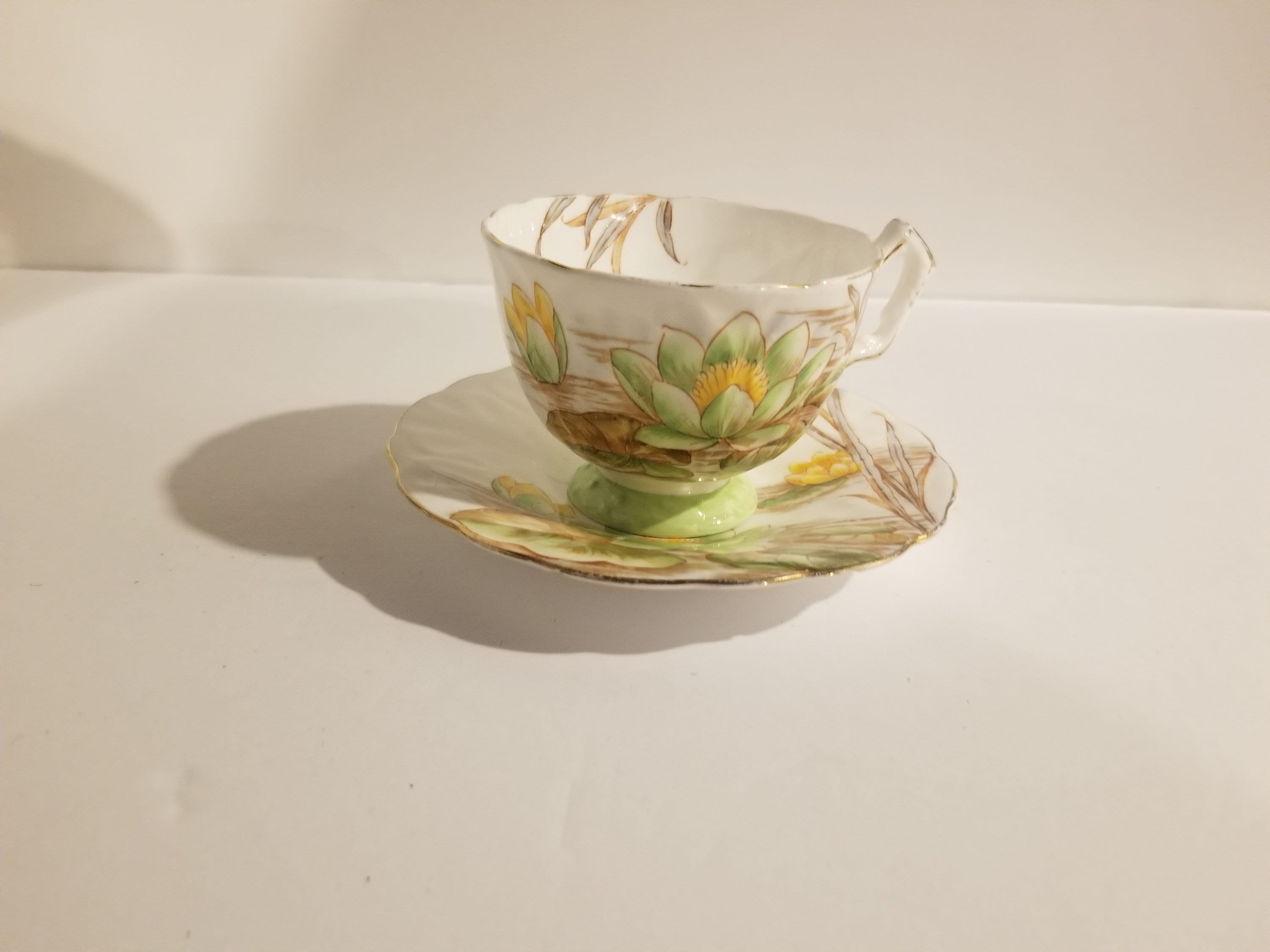 Aynsley Saucer 765788 - Etsy