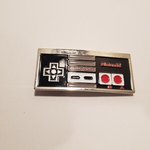 Fivela de cinto de zinco para controle Nintendo 2003