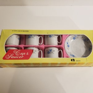 12 Piece Cup And Saucer Set