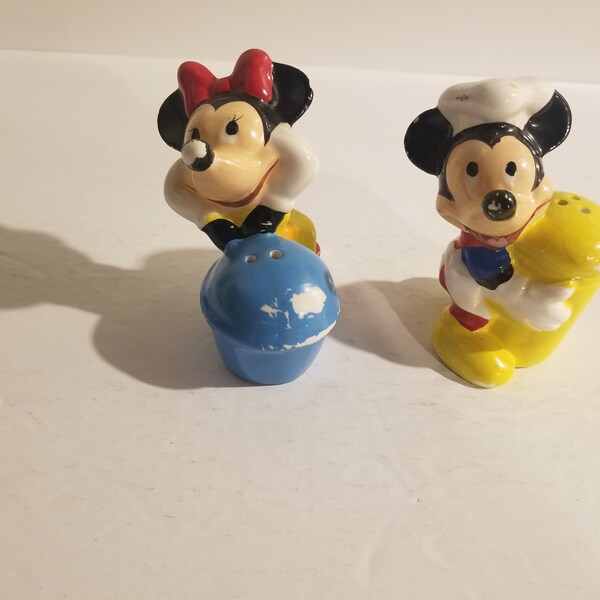 Mickey and Minnie Salt and Pepper Shakers - Etsy UK