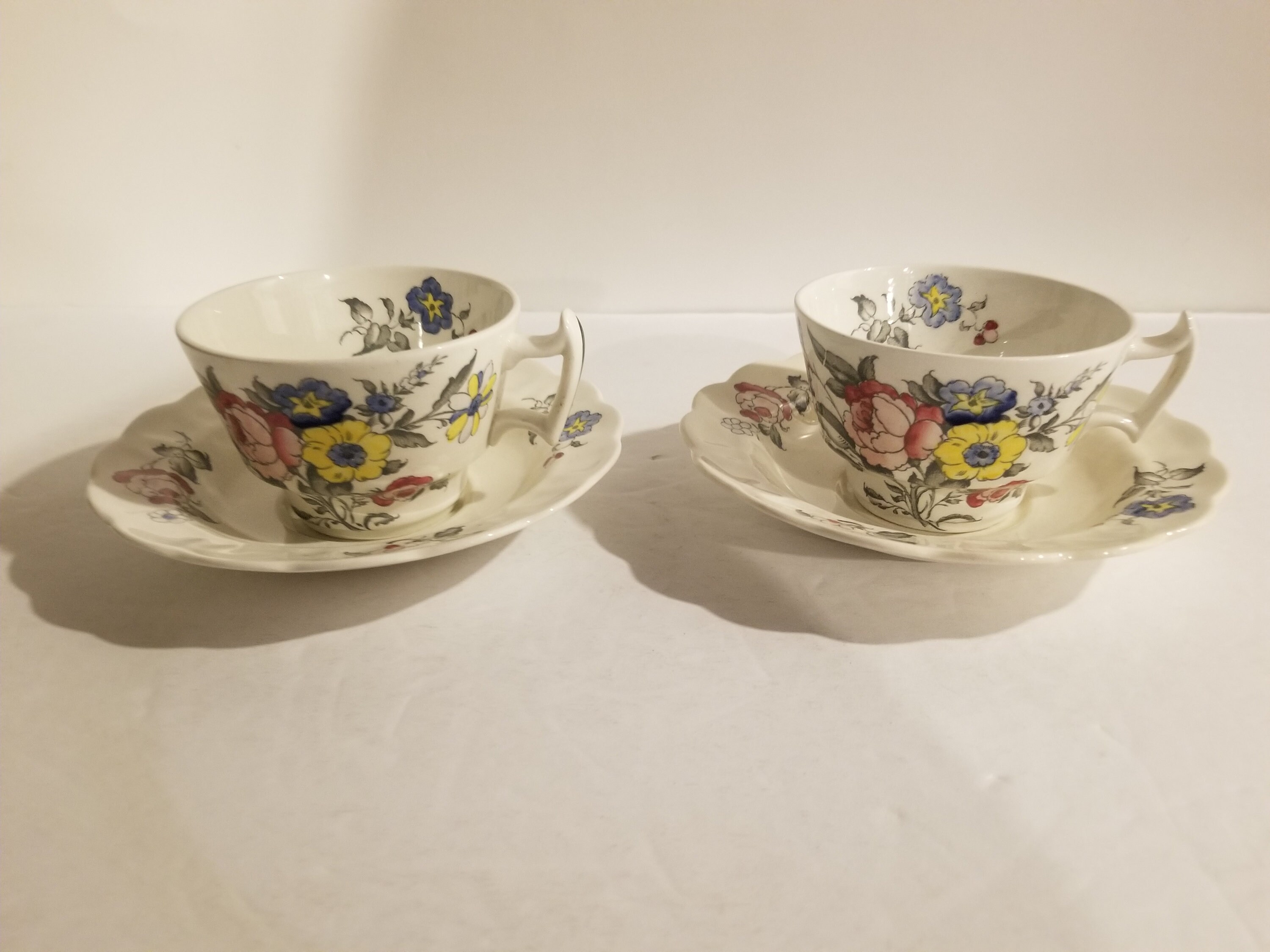 2 - Booths - Old Country Spray's A8002 - Tea Cups & Saucers - Made in ...