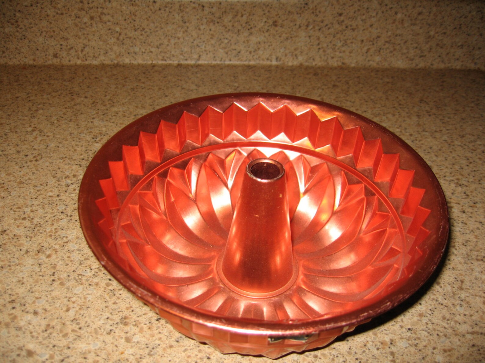 Vintage Mirro Copper Tone Jello Bundt Cake Mold Lightly Used Etsy