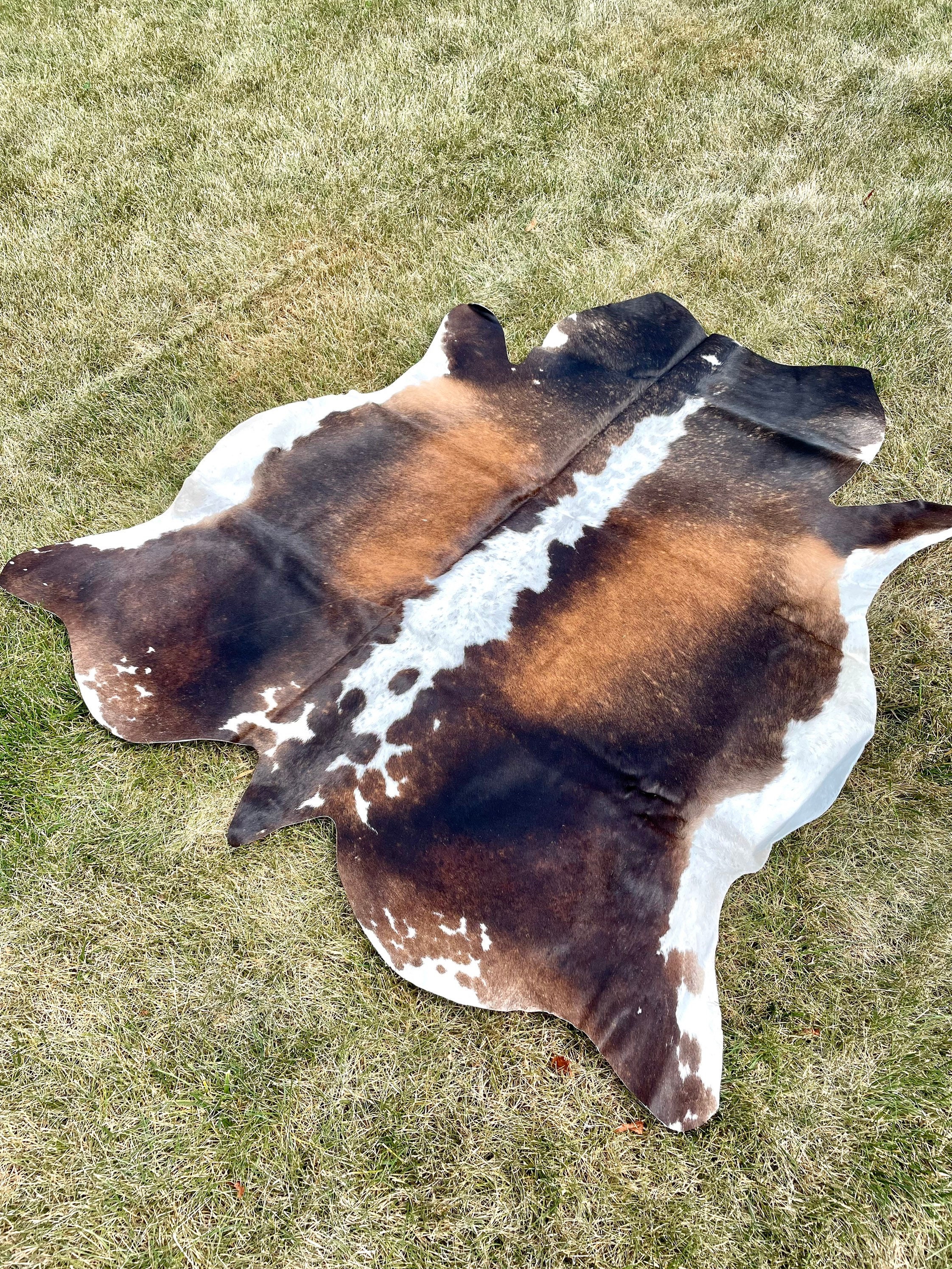 独特の上品 KXO Cow Print Bath Mat Brown Cowhide Hide of Cow Spots Farmhouse
