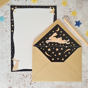 Juego de cartas para escribir: liebre mirando la luna con estrellas doradas, tema de noche celestial, papel rayado A5, 10 hojas, con sobres, papelería para amigos por correspondencia