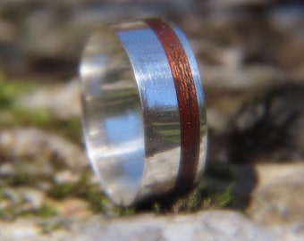 Wooden Ring Mahogany with 925 Silver, Women's Wooden Jewelry, Wood Rings Crafted in Montreal, Elegant Gift