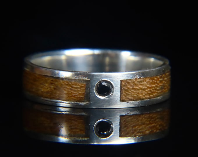 Wooden Silver 925 Ring with Black Sapphire 2mm, Yellow Birch Ring, Promise RIng, Mens Wedding Bands, Woment Engagement Ring,