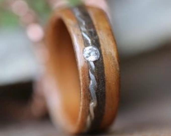 Womens Wooden Wedding Band made with moissanite 3mm, Nature Inspired Ring, Wedding Anniversary Ring, Minimalist Ring,
