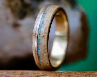 Canadian Maple Sugar Wooden Ring from Mont Shefford, Turquoise inlay, Yellow Gold 14k, Wood RIng, Mens Wedding Bands, Women Promise Ring