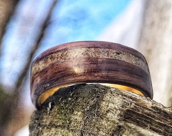 Couple wood ring and concrete from Old Port of Montreal, handmade in Canada