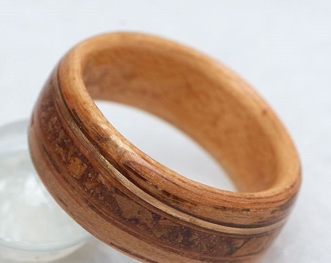 Whiskey Barrel Ring, 14K Gold Barrel Band, Whisky Barrel Jewelry, Wooden Whiskey Ring, Made in Canada, Rustic Gift
