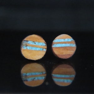 Sugar maple wood stud earrings. Handcrafted round natural wood earring studs. Unisex earrings image 2
