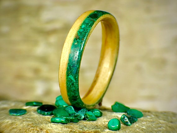 St Patrick’s Day Malachite Ring – Green Celtic Wood Ring – Men’s Wooden Wedding Band – Rustic Handmade Ring – Irish Jewelry