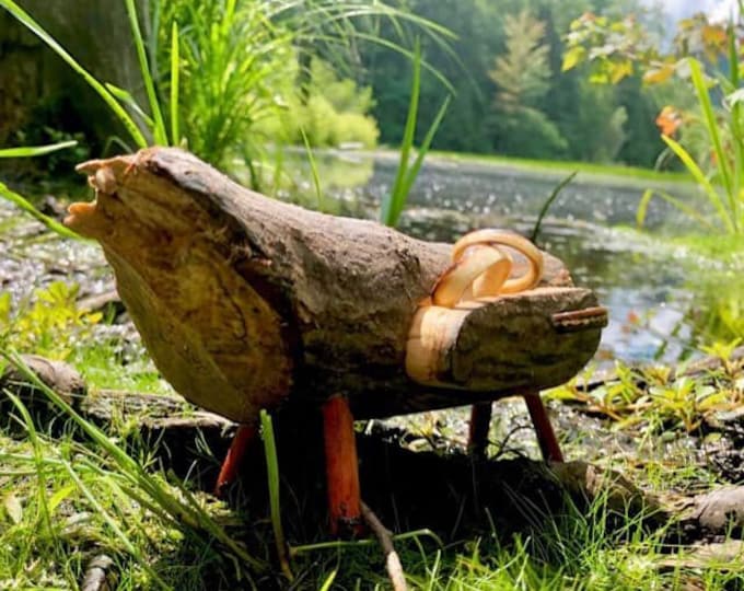 Beaver Dam Wood wedding box. Personalized jewelry box made of wood found in Nature. Handcrafted in Canada