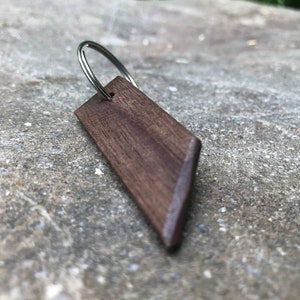 Design wooden keychain. Beaver wood keychain, handmade in Canada image 5