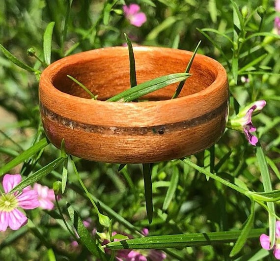 Healing ring of the Philanthropist of the CHUM, Cherrywood ring with Eastern Townships Quartz. Profits will go to the Fondation du CHUM