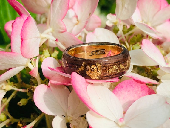 14k Gold Wedding Ring for Women, Recycled Wood Band, 24k Yellow Gold Leaf, Canadian Made, Eco-Friendly Bridal Band