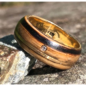 18k Gold Whisky Fass Ring, Whisky Ring, Whisky Fass Ring, Geschenk für Ihn, Whisky Fass, Holz und Harz Ring