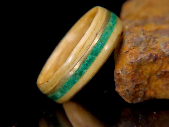 Malchite Ring, Green Ring, Gemstone Ring,Wood wedding ring ,Wooden ring, Wood jewelry, Wood resin ring, Wedding ring,  Handmade in Montreal
