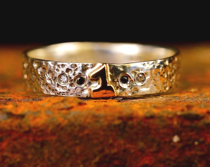 Happy New Year Ring, Black Stone, Moissanite, Men's Ring, Mens Wedding Bands, Wedding Ring. Engagement ring made in Canada , Women Bands