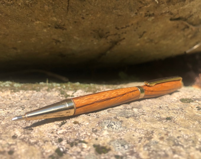 Original maple sugar wood pen. Personalized pen with the wood of your choice. Office and desk supply