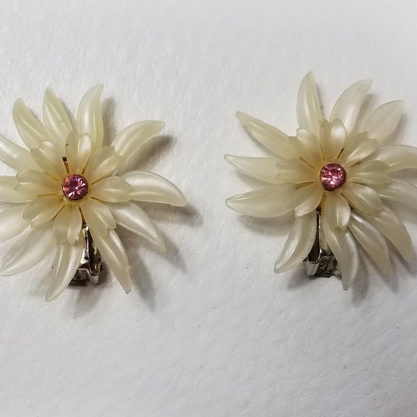 Vintage Clip Earrings white flower pink rhinestone 1.5" Estate find floral accessories Mid Century