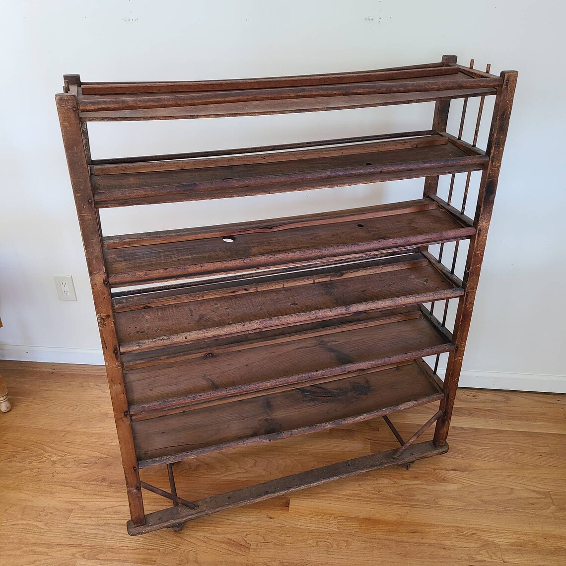 Vintage industrial rolling rack / Shoe cobbler display /bakers Etsy